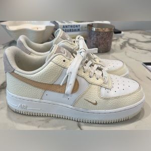 Womens Nike Air Force Shoes - great condition (light yellow/gold/grey)